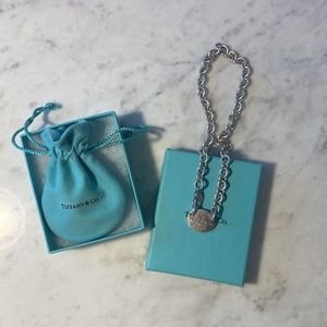 Return to Tiffany & Co. vintage oval tag choker necklace with string bag box